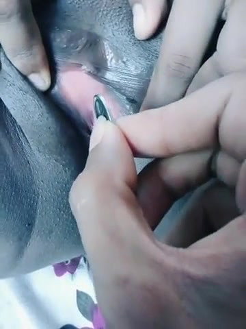 Desi Babe Inserts COIN Into PUSSY (2 Videos)