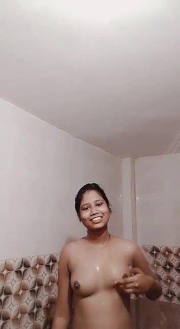 Desi Girl Bathing
