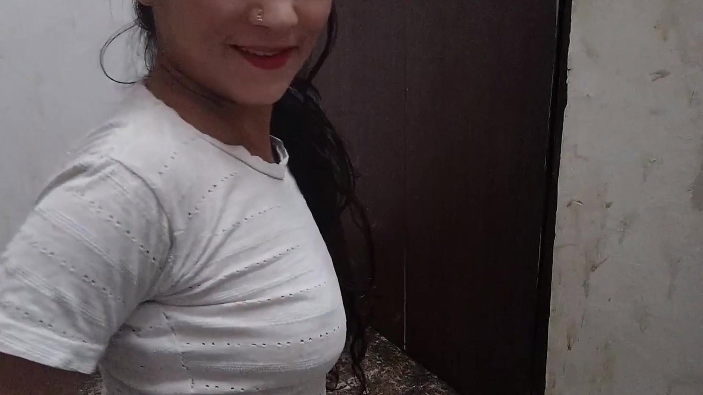 Sex karte hue step sister ke sath bhabhi ne dekh liya