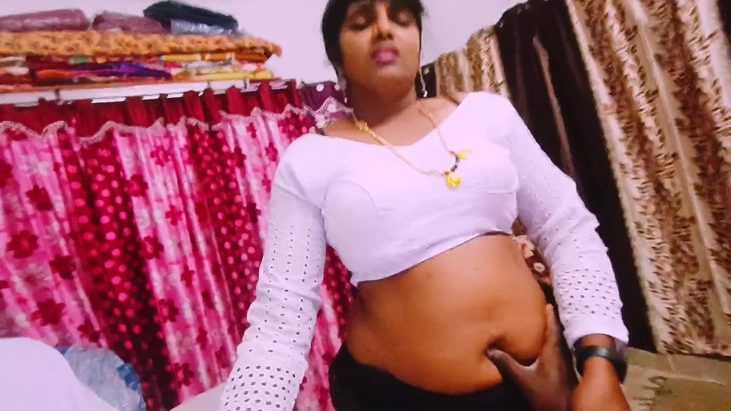 Black saree beautiful sexy housewife unfortunately fucking husband’s father Telugu dirty talks