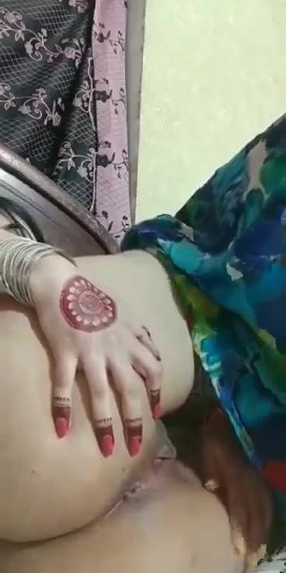 Beautiful Paki Girl Onemore