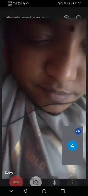 Tamil Wife Shows her Boobs and Pussy