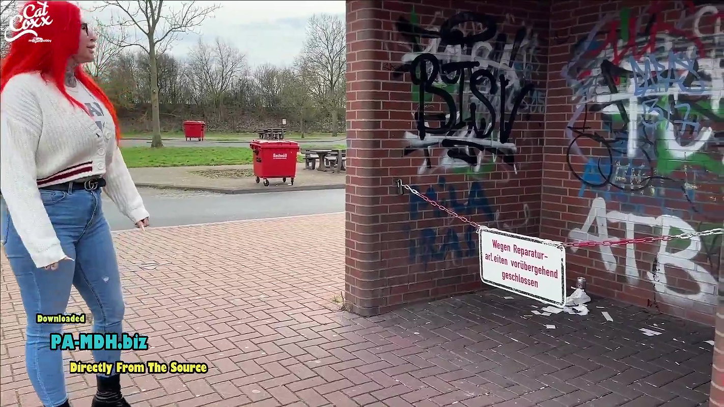 355Cat Coxx Public s an der A2