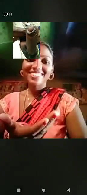 Village bhabhi showing to lover