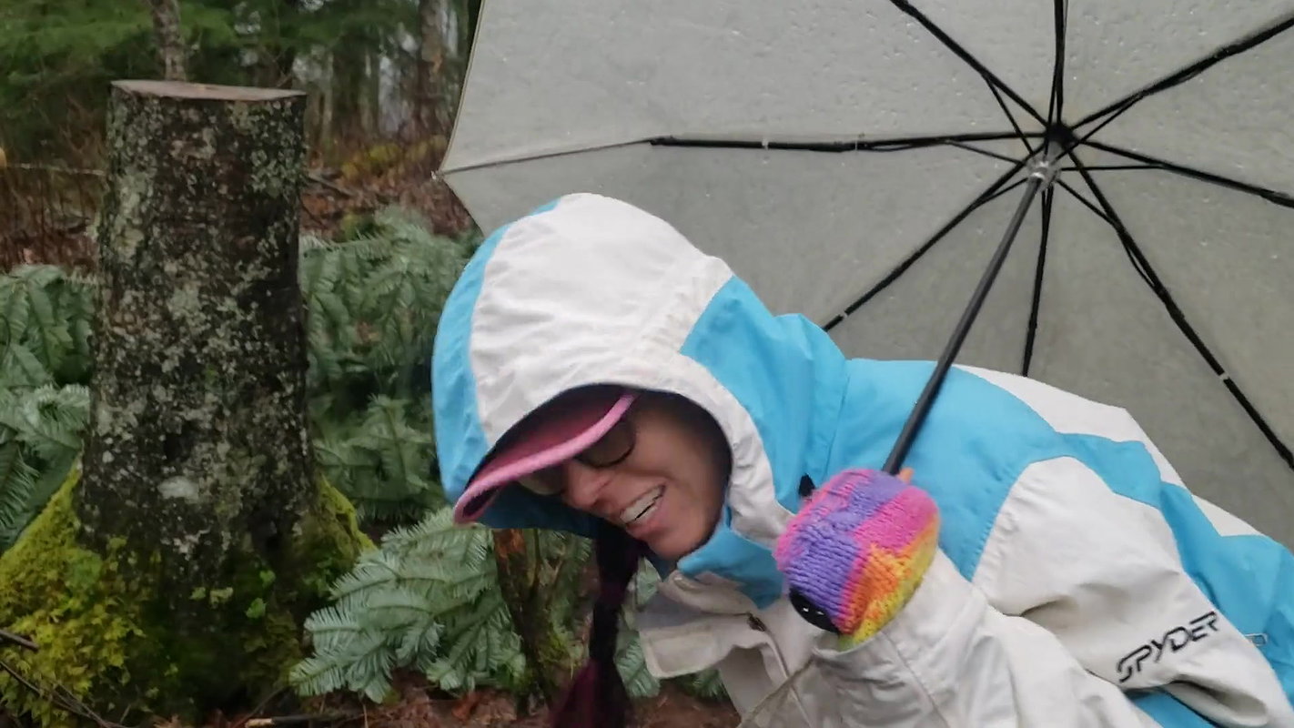 acticing my Standing Piss Outdoors