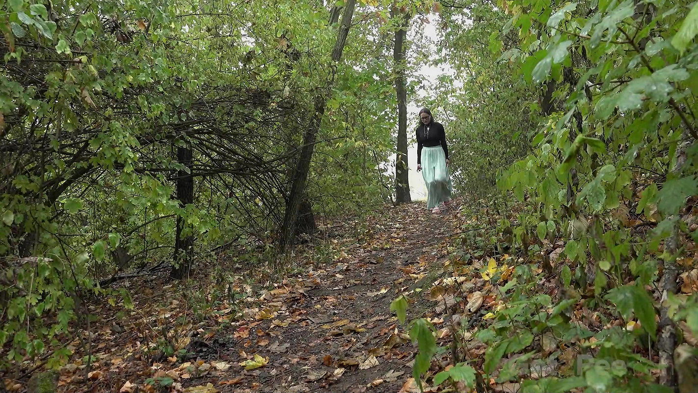 Barbara Bieber Stands And Pees Over Muddy Ground Got2pee