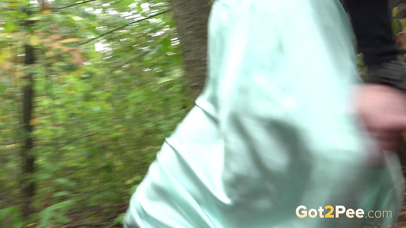 Barbara Bieber Stands And Pees Over Muddy Ground Got2pee