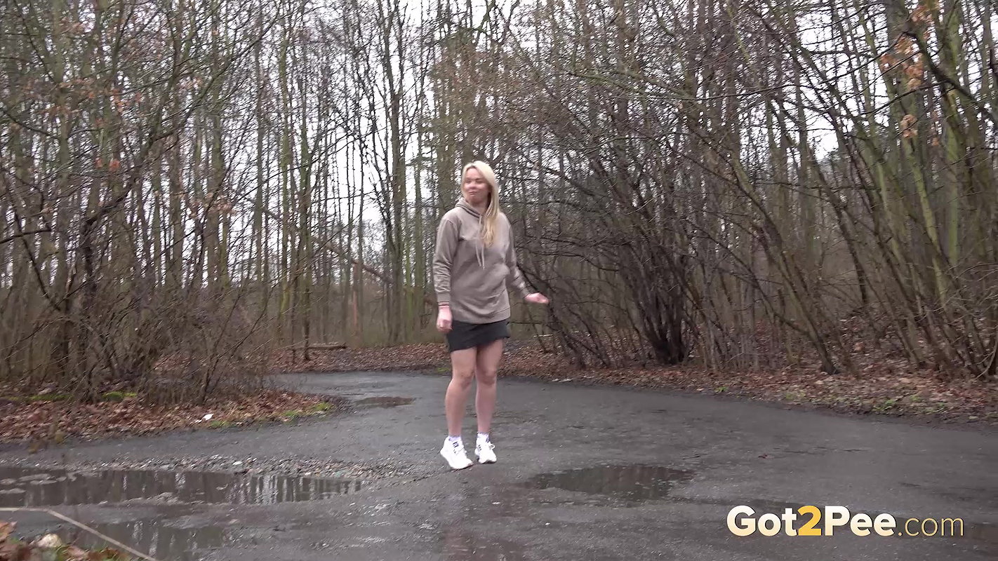 Blonde Babe Nikki Dream Squats And Pees In Puddle2 Got2pee
