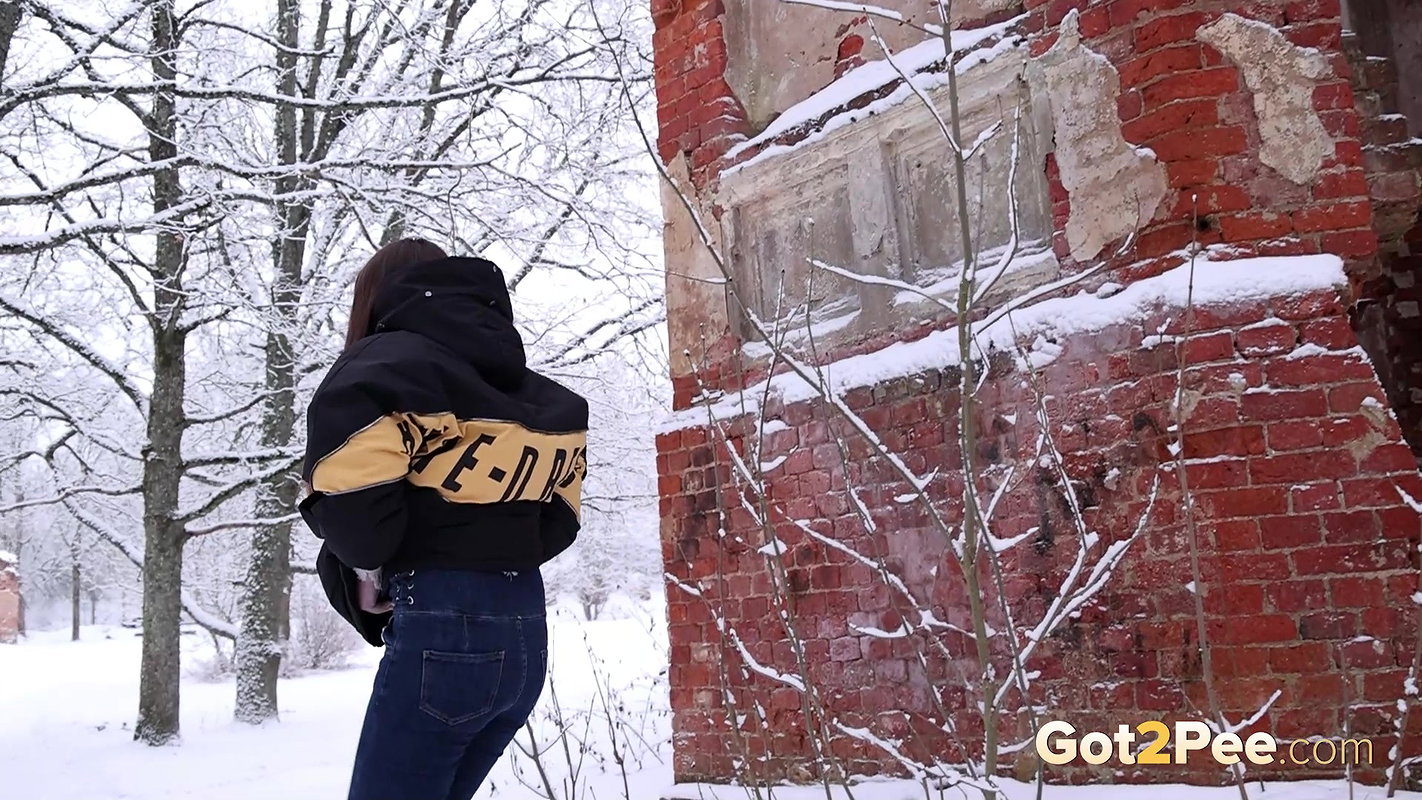 Brunette Babe Squats In The Snow To Piss Outside Got2pee