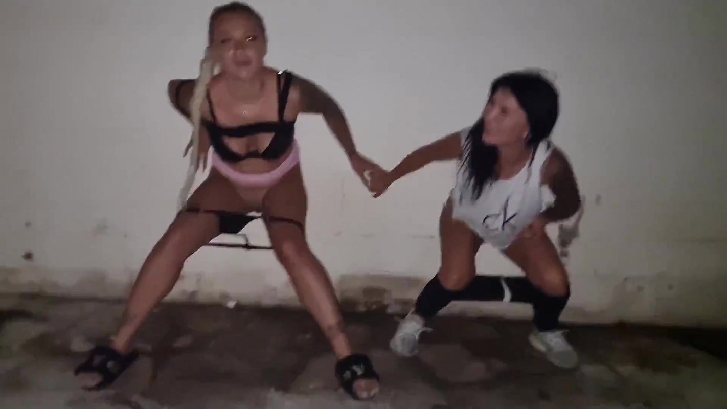 Cigolita PUBLIC NATURSEKT MIT GINA