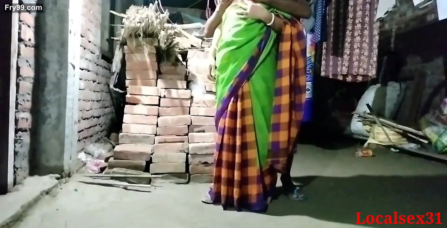 Local Desi Mom Sex With Desi Boy ( Official Video By Localsex31)