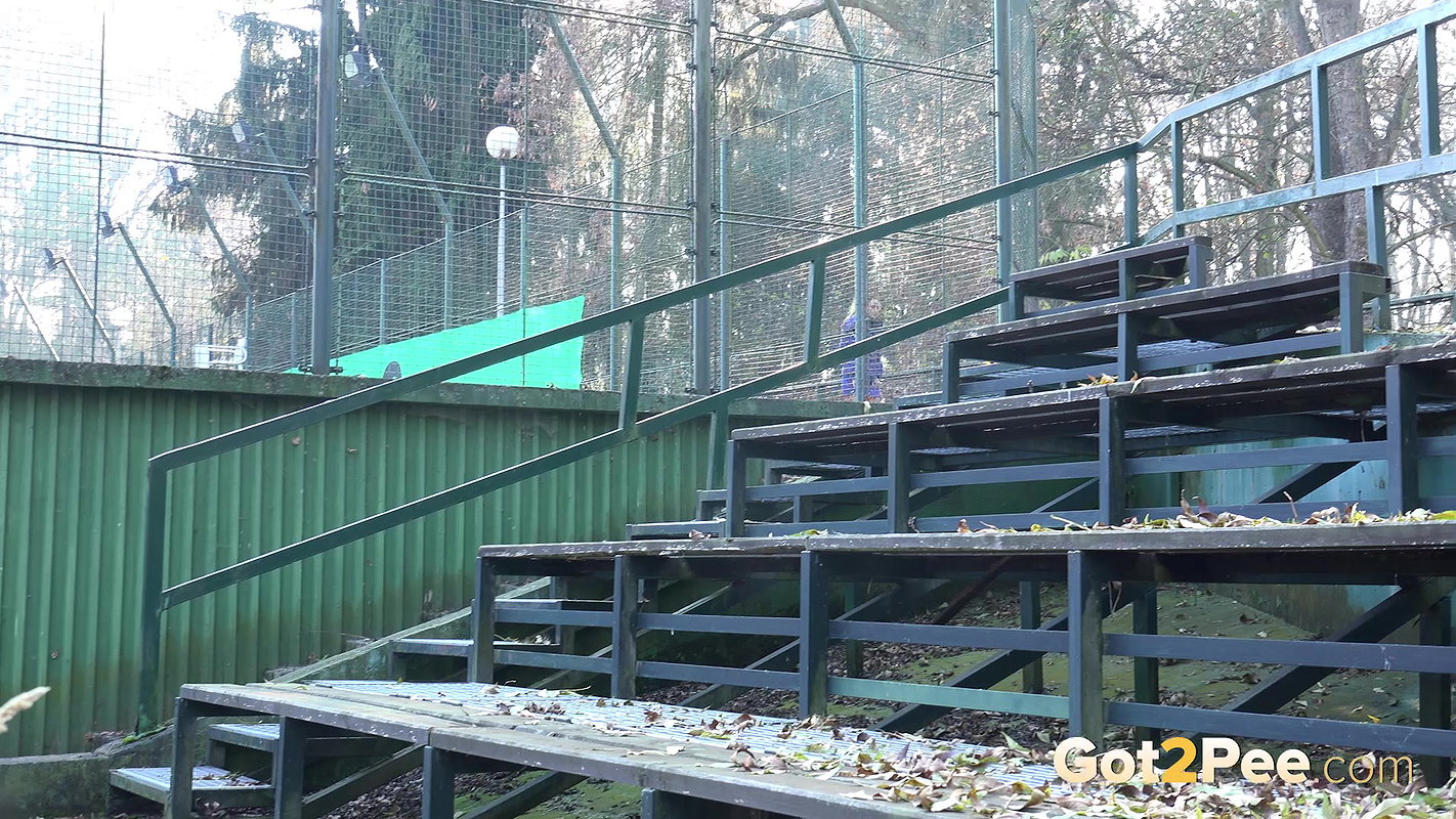 Down Low 1080p Got2Pee Com