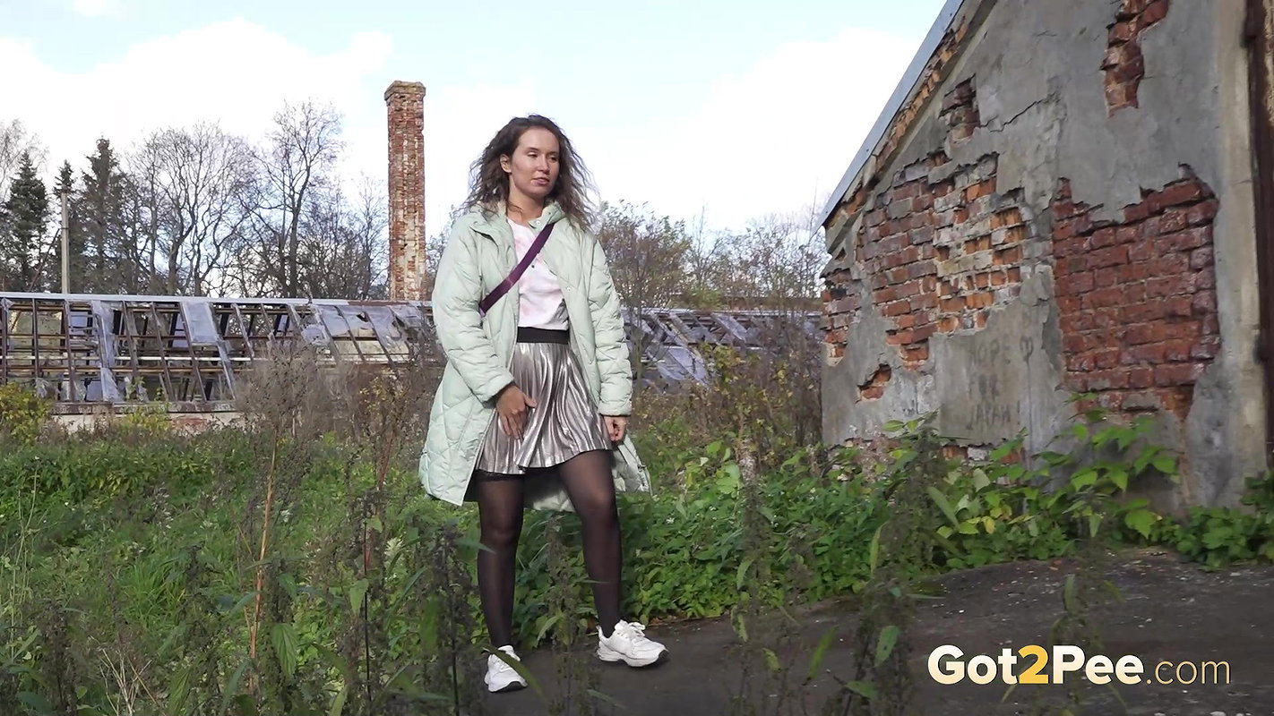 Flowing In The Wind 1080p Got2Pee Com