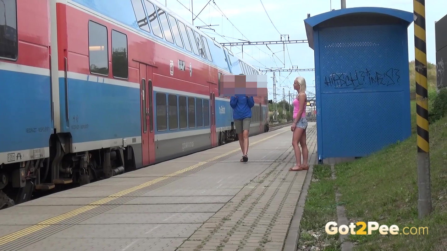 Good Bye 1080p Got2pee Com