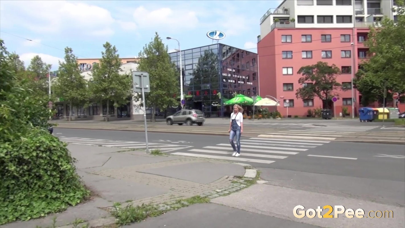 Gushing 1080p Got2pee Com