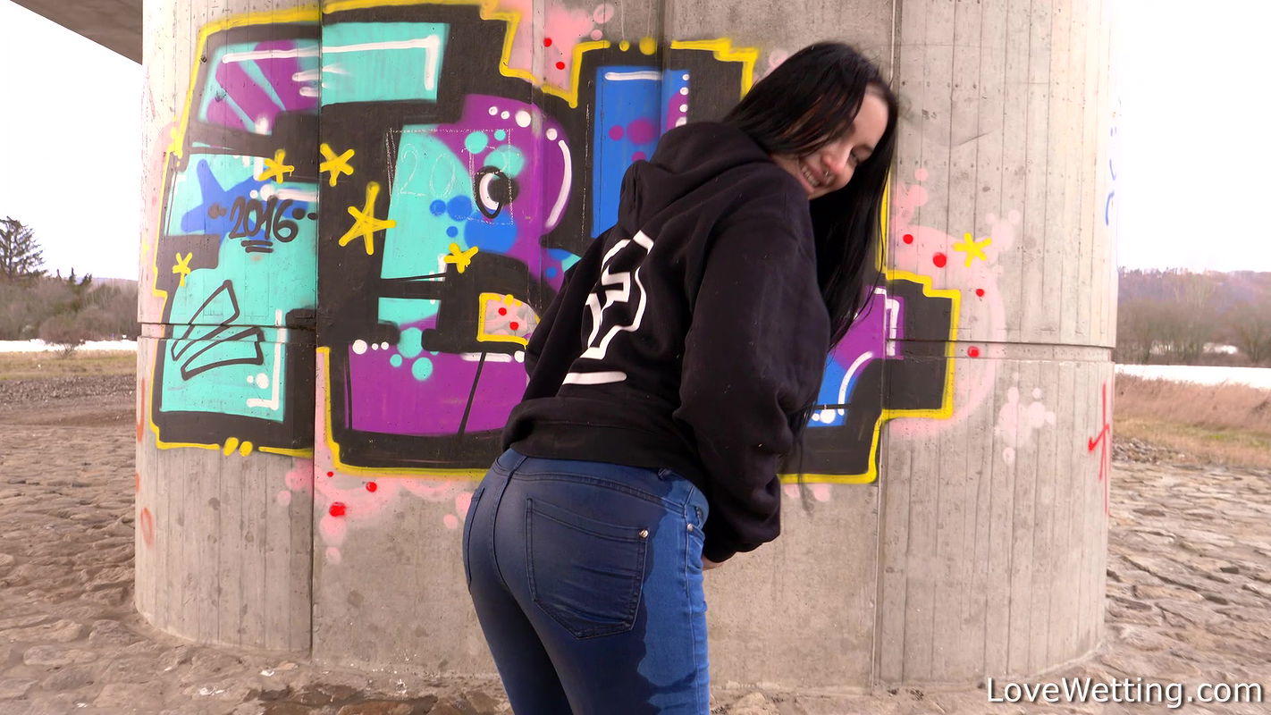 High heels sharlottethorne7 fullhd Lov3Wett1ng