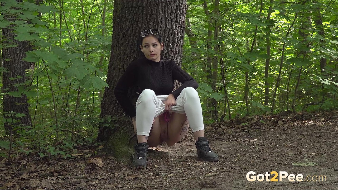 Letting Loose 1080p Got2Pee