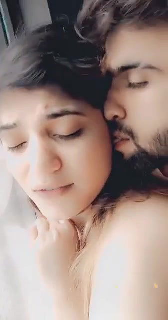 Desi Lover fucking in standing position