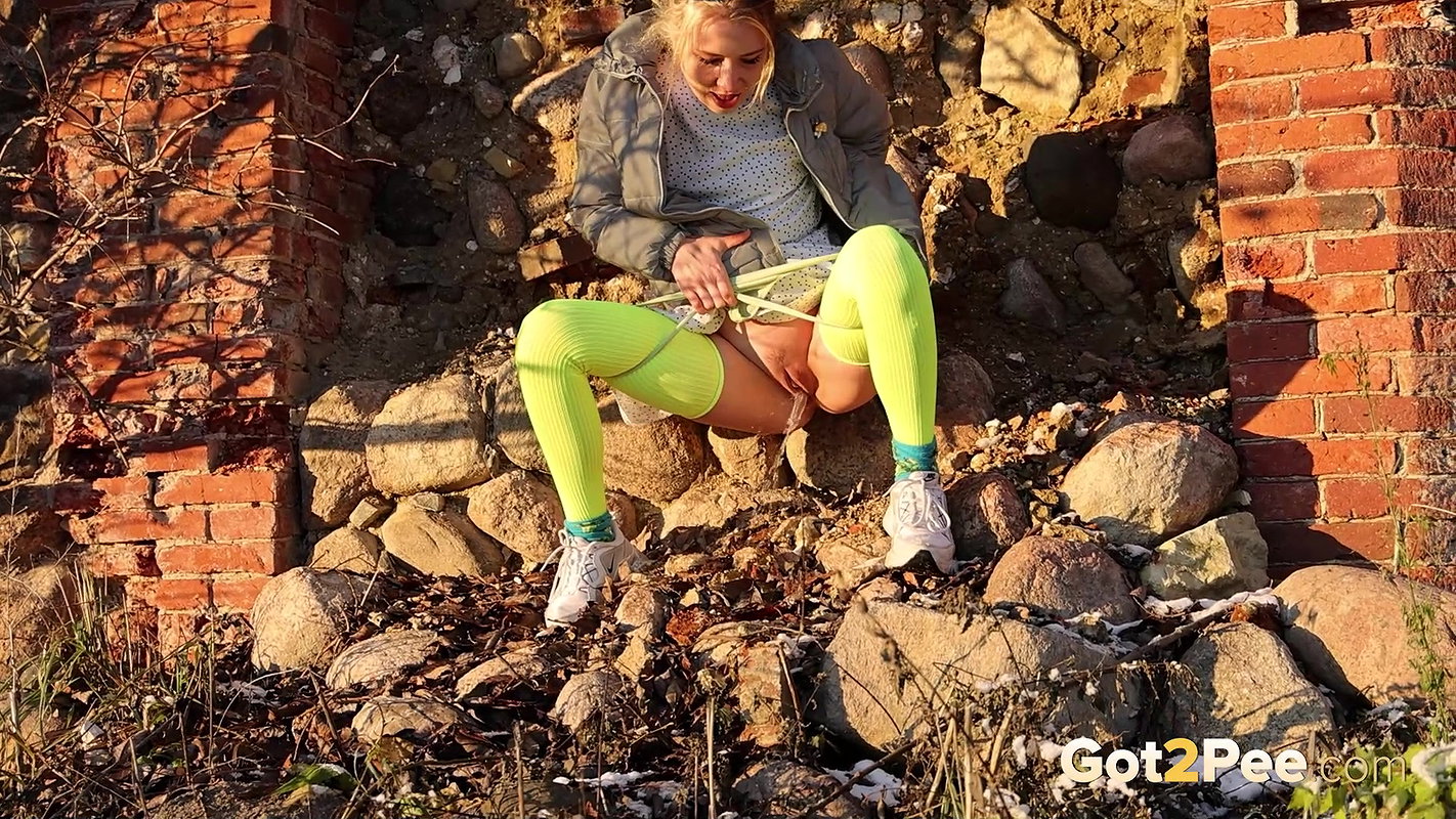 Neon Stockings Got2pee