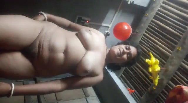 Village unsatisfied bhabhi fingering