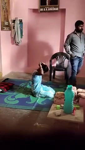 Bhabhi fucking on floor by lover