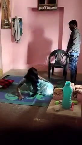 Bhabhi fucking on floor by lover