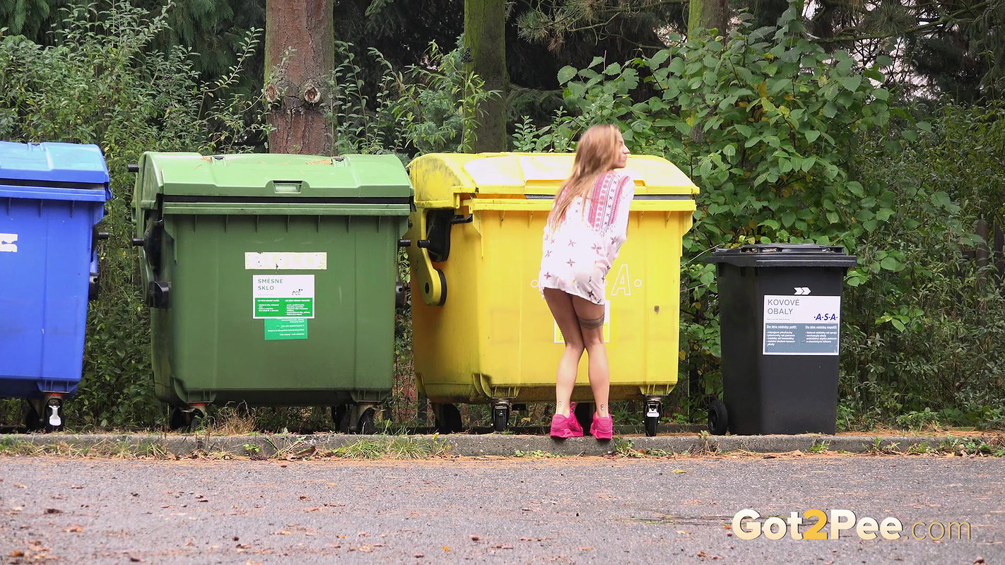 Pink Pissing 1080p Got2Pee mp4