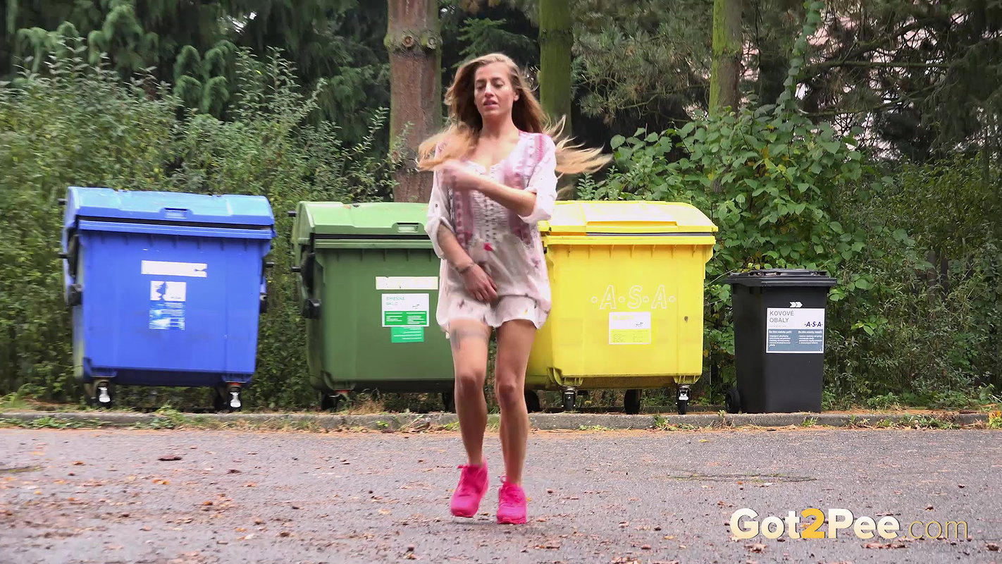 Pink Pissing 1080p Got2Pee mp4