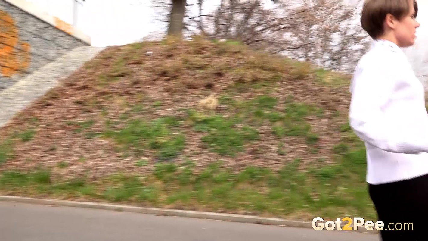 Puddle Streams 1080p Got2Pee Com