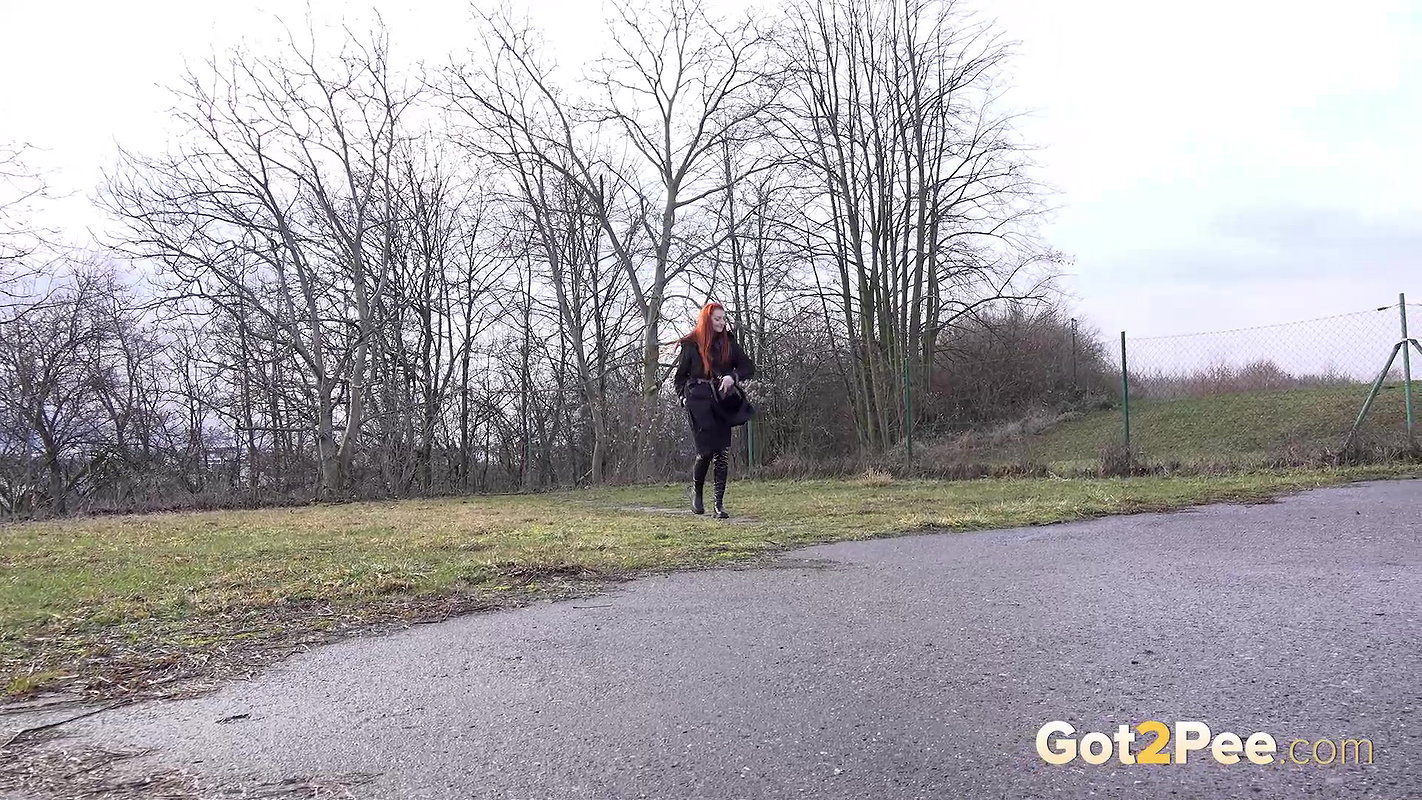 Redhead Hottie Katy Squats To Piss On A Road Got2pee