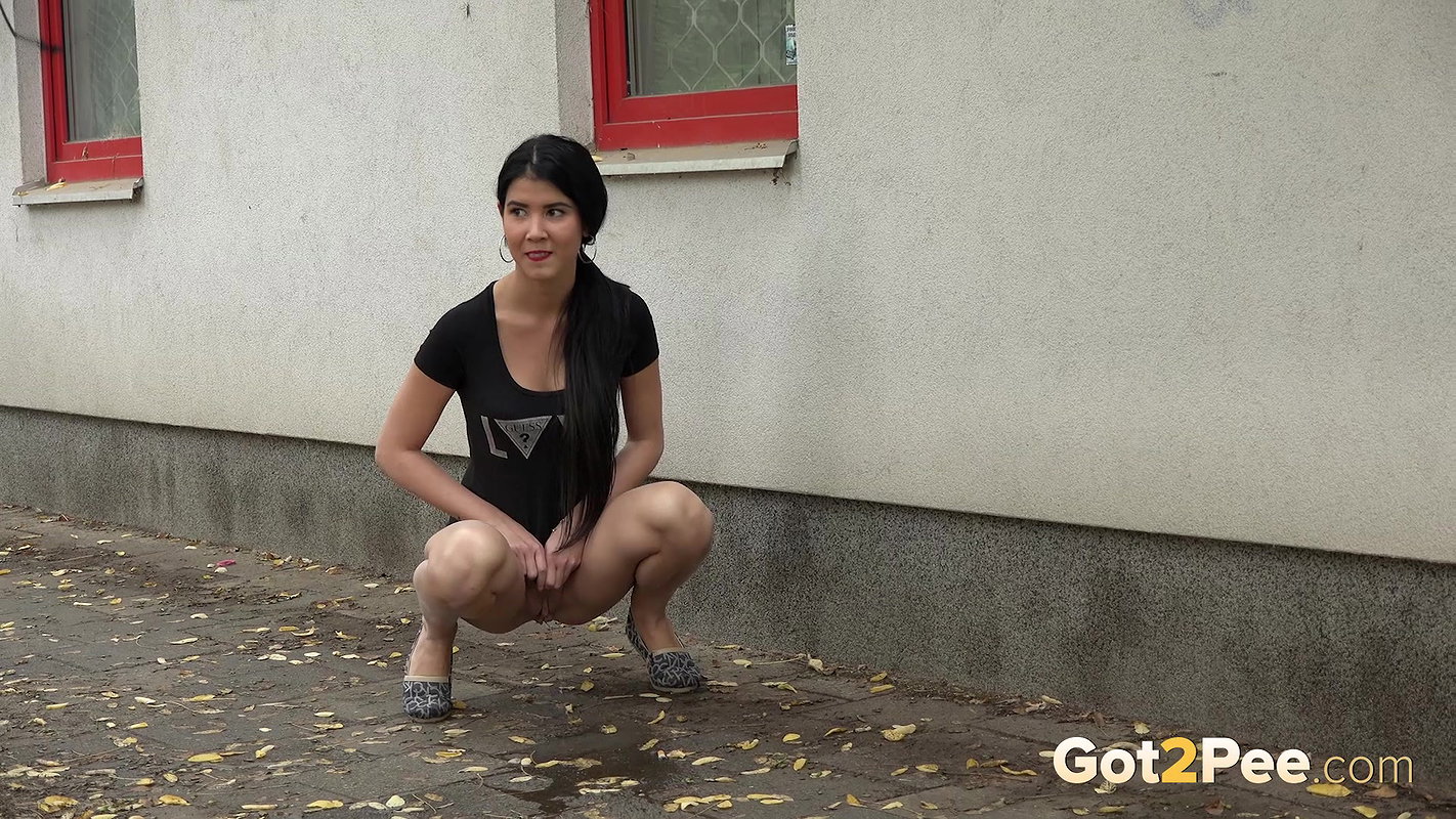 Relief 1080p Got2Pee Com