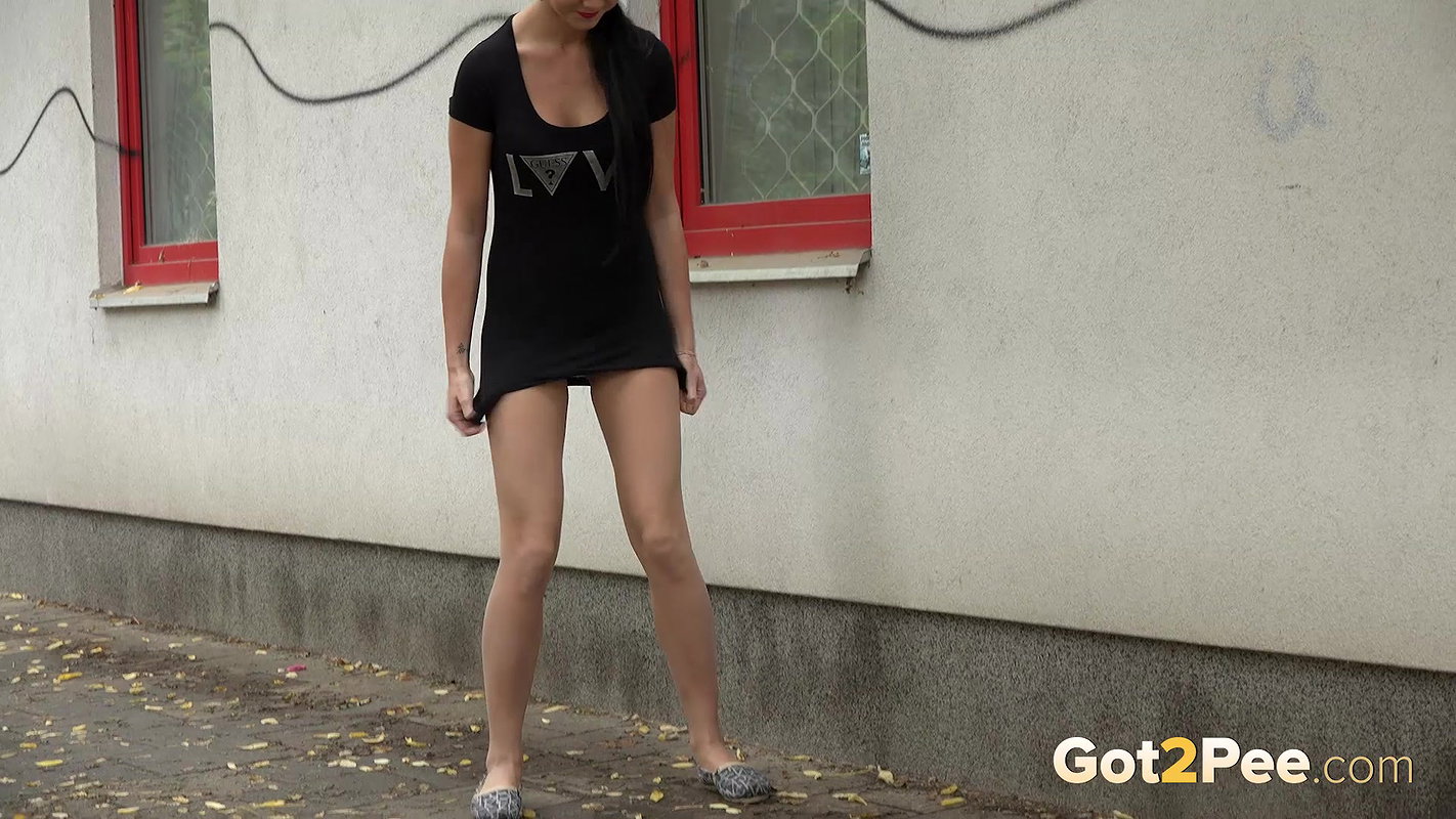 Relief 1080p Got2Pee Com