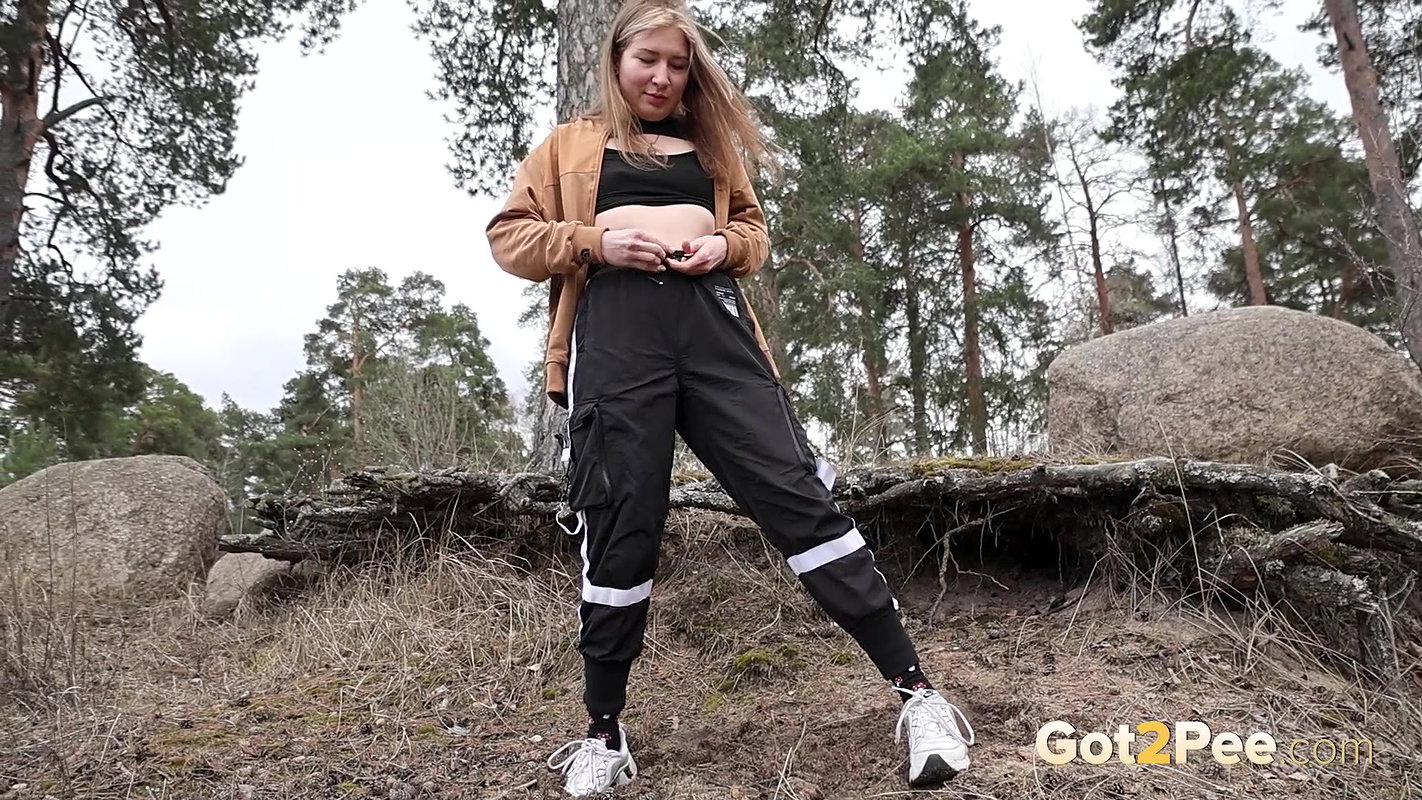 Rushing Relief 1080p Got2Pee