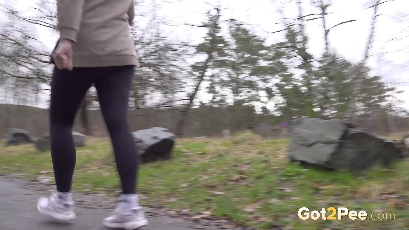 Rushing To The Rocks 1080p Got2pee