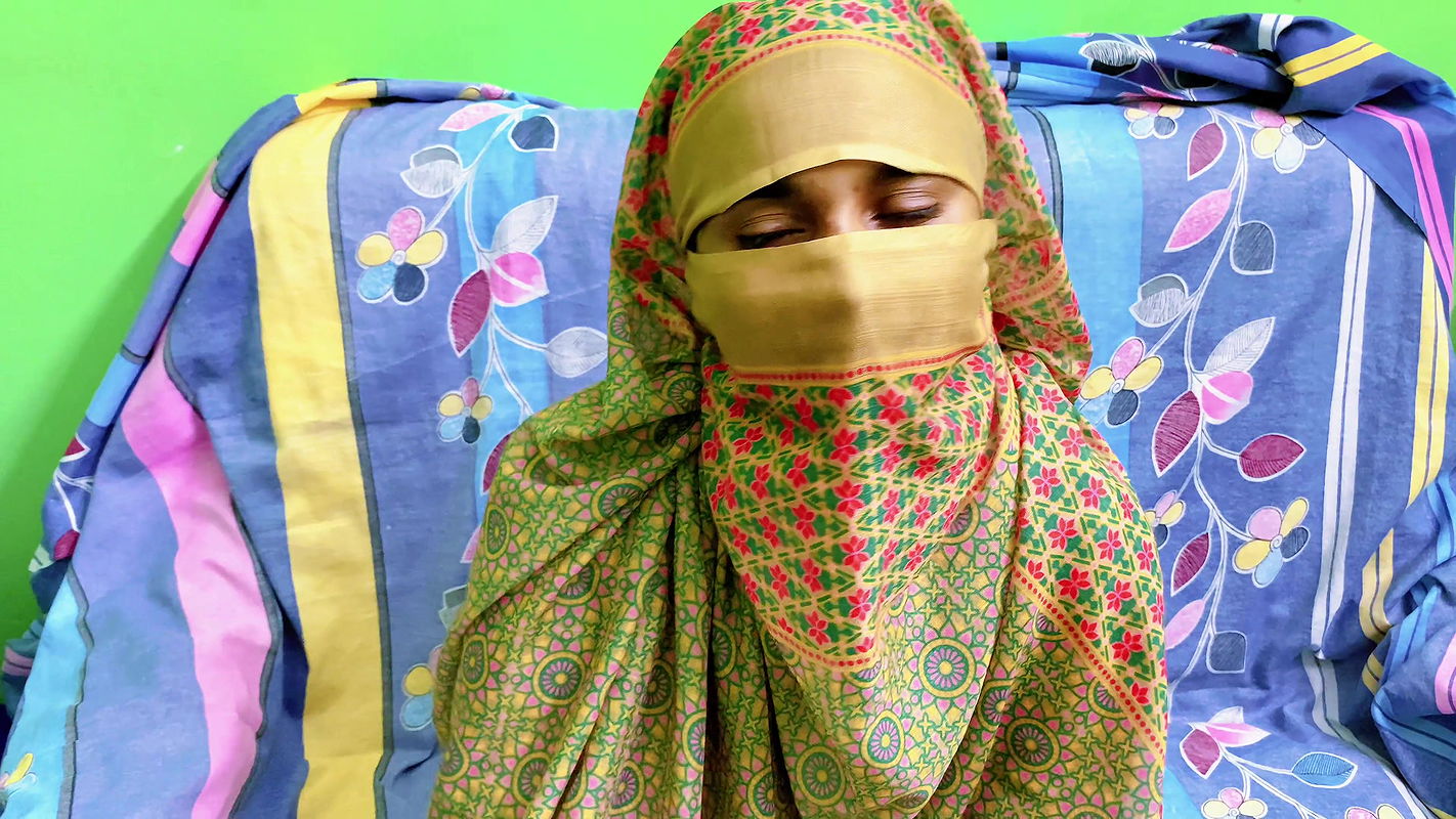 fucking hard pussy with desi sexy Bhabhi