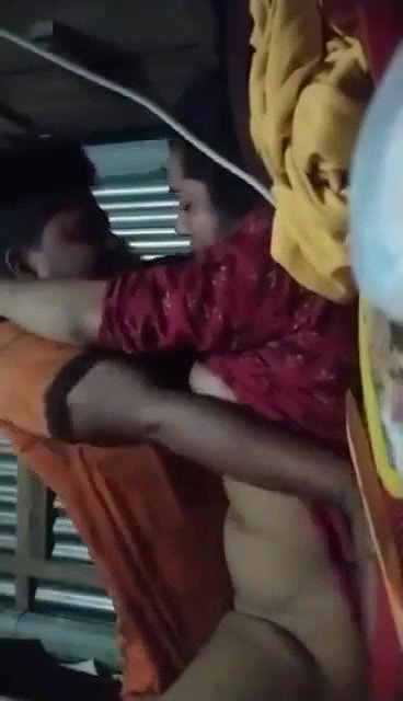 Mature bhabi with bf