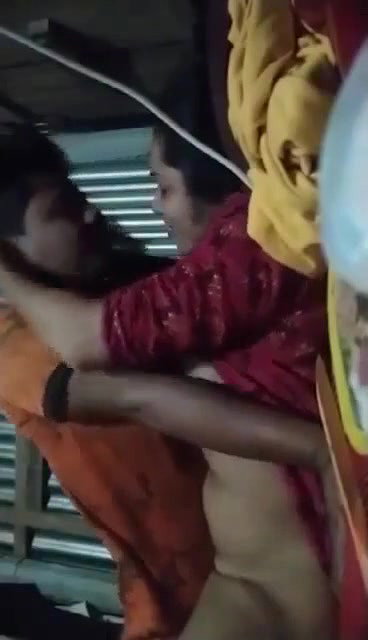 Mature bhabi with bf