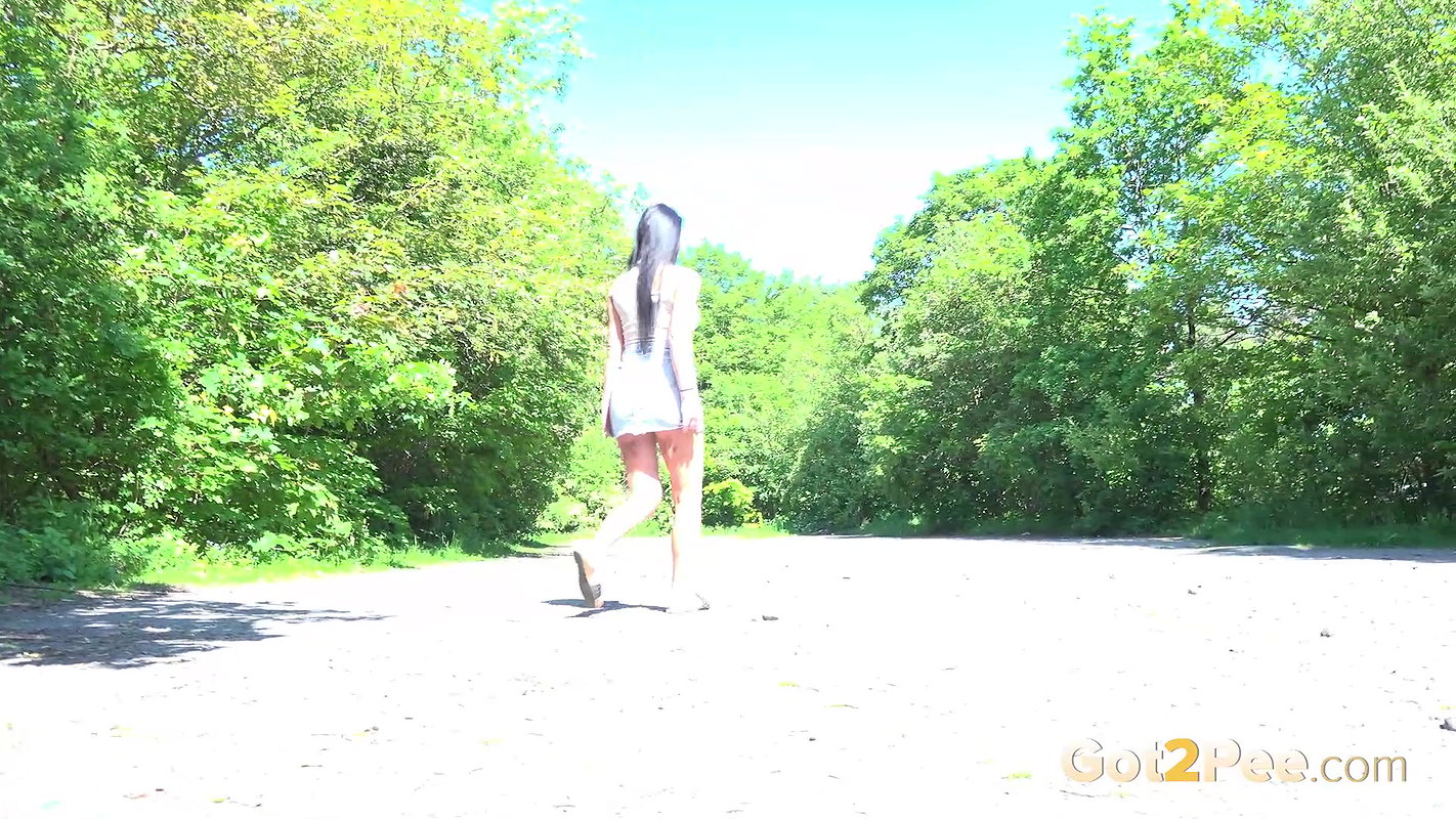 Standing Straight 1080p Got2Pee