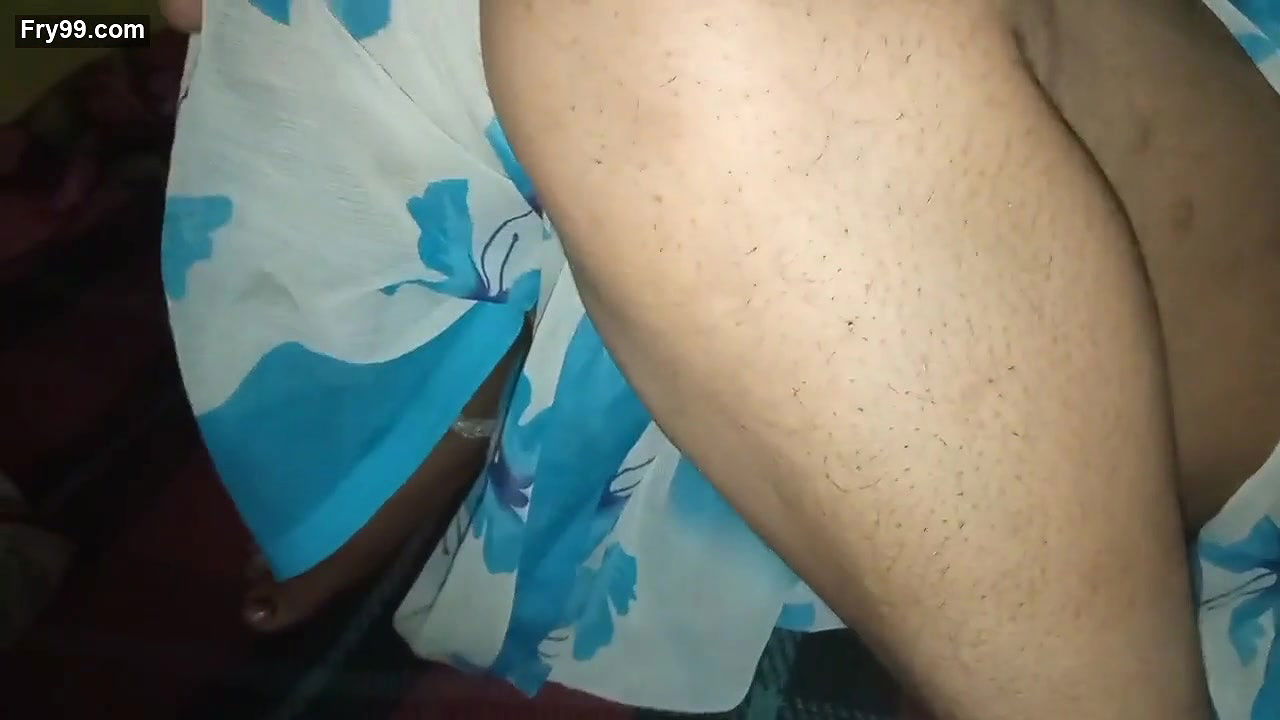 Desi nice boobies village wife fingered to orgasm