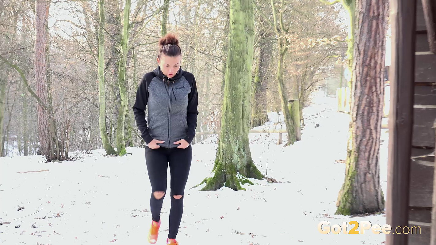 Training Gear 1080p Got2Pee mp4