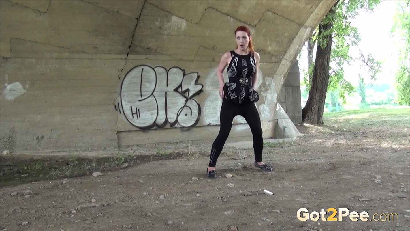Tunnel Peeing 1080p Got2pee Com