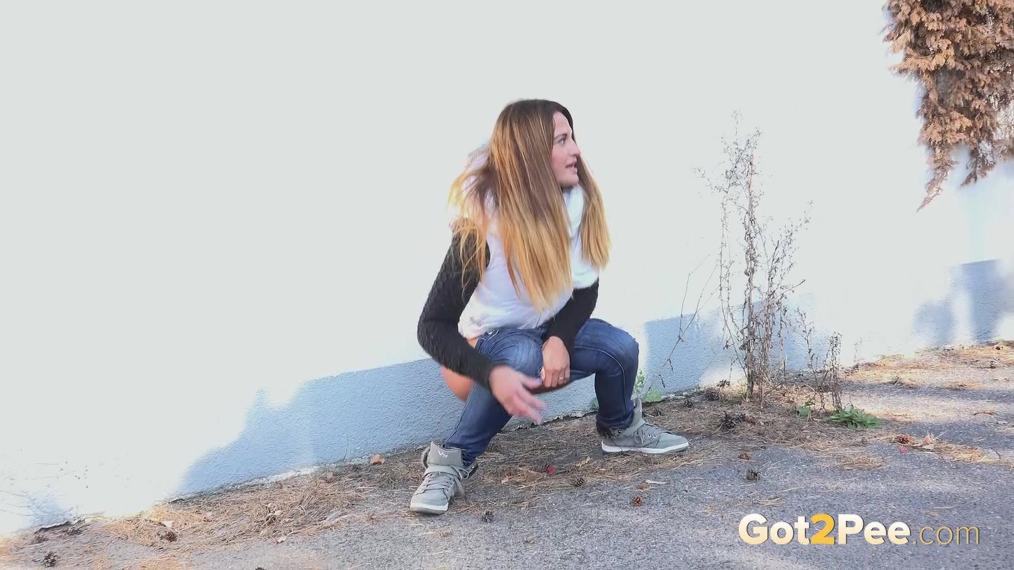 Wet And Cozy 1080p Got2Pee Com