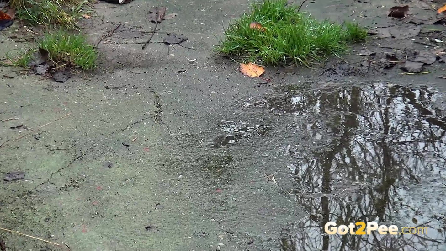 Wetting Her Panties 1080p Got2pee Com