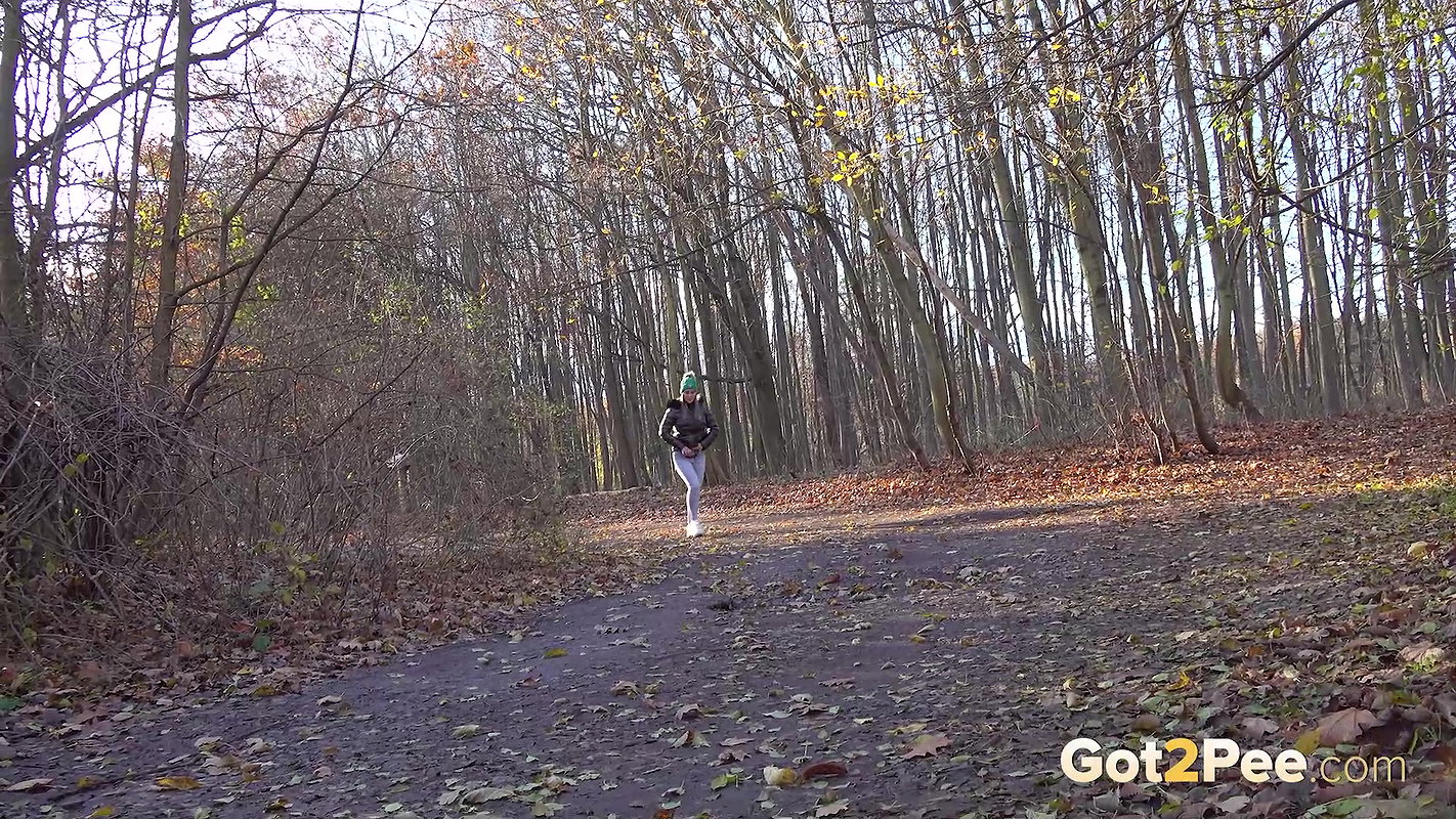 Wrapped Up To Wee 1080p Got2Pee