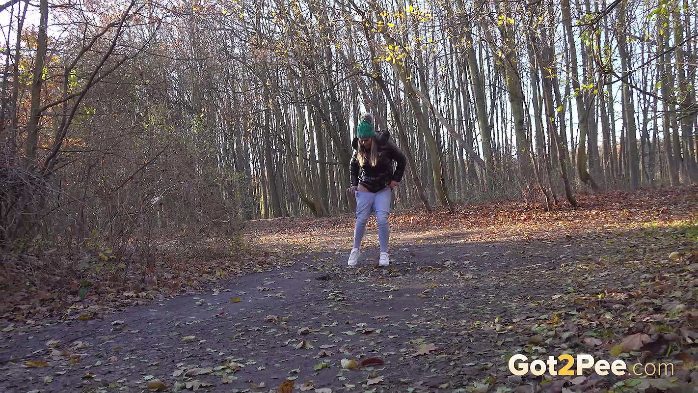 Wrapped Up To Wee 1080p Got2Pee