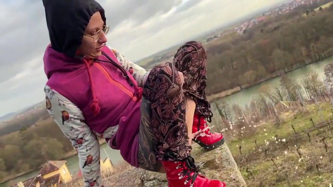 rlyCate Piss mit Aussicht 100 Prozent Uncut