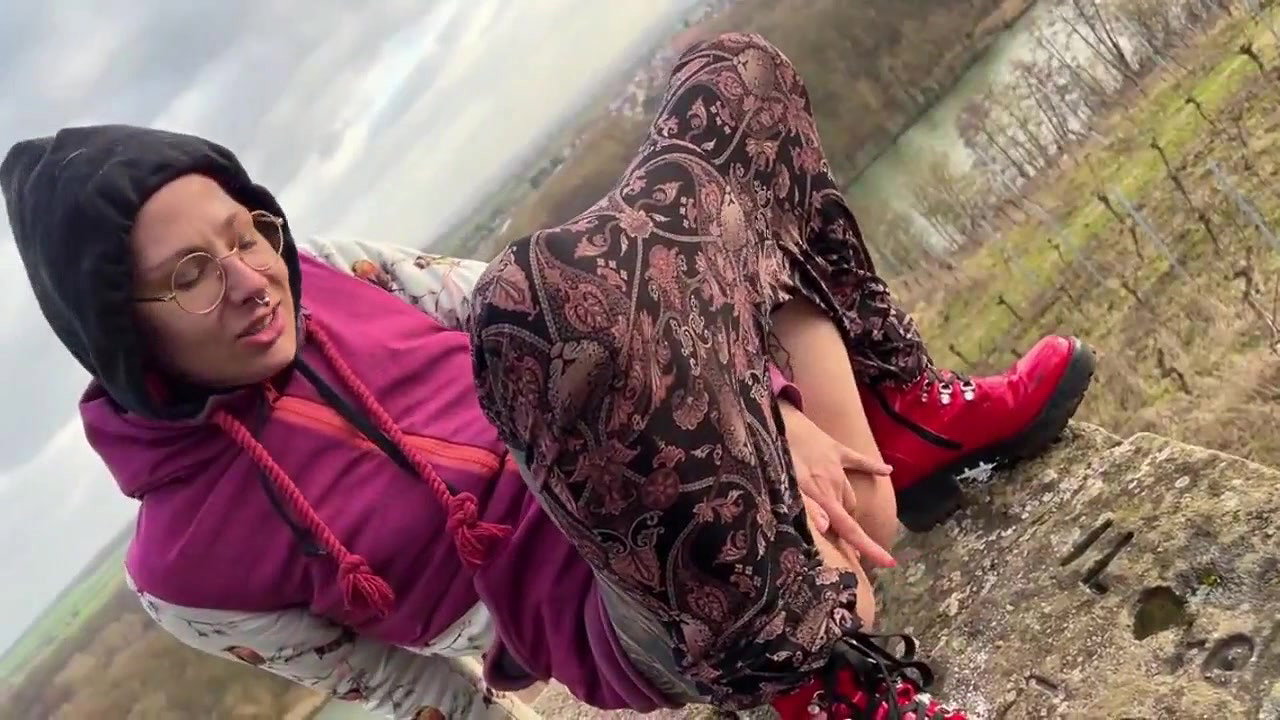 rlyCate Piss mit Aussicht 100 Prozent Uncut