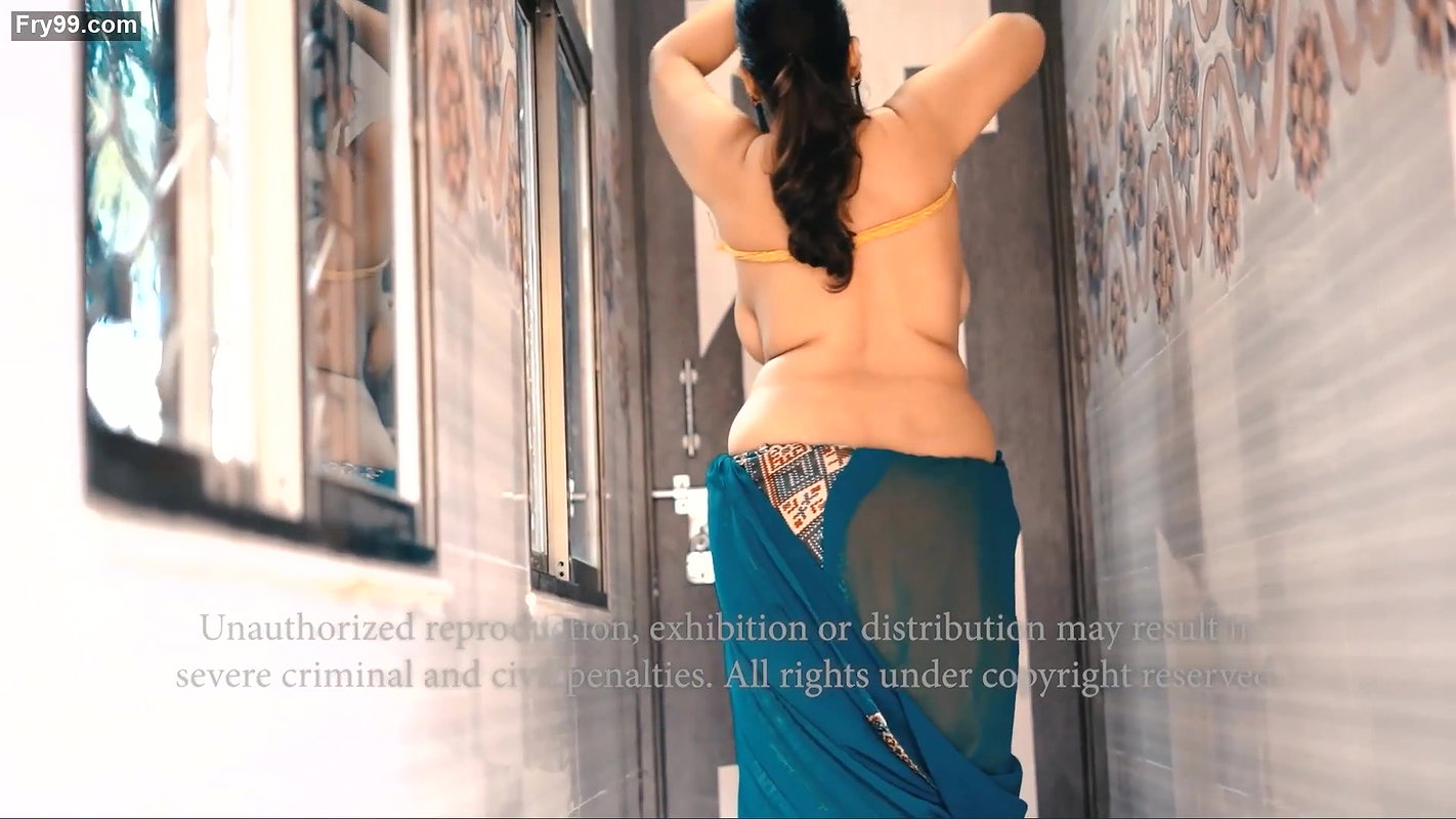 Rai Bong Naari Magazine Model Premium Deep Cleavage