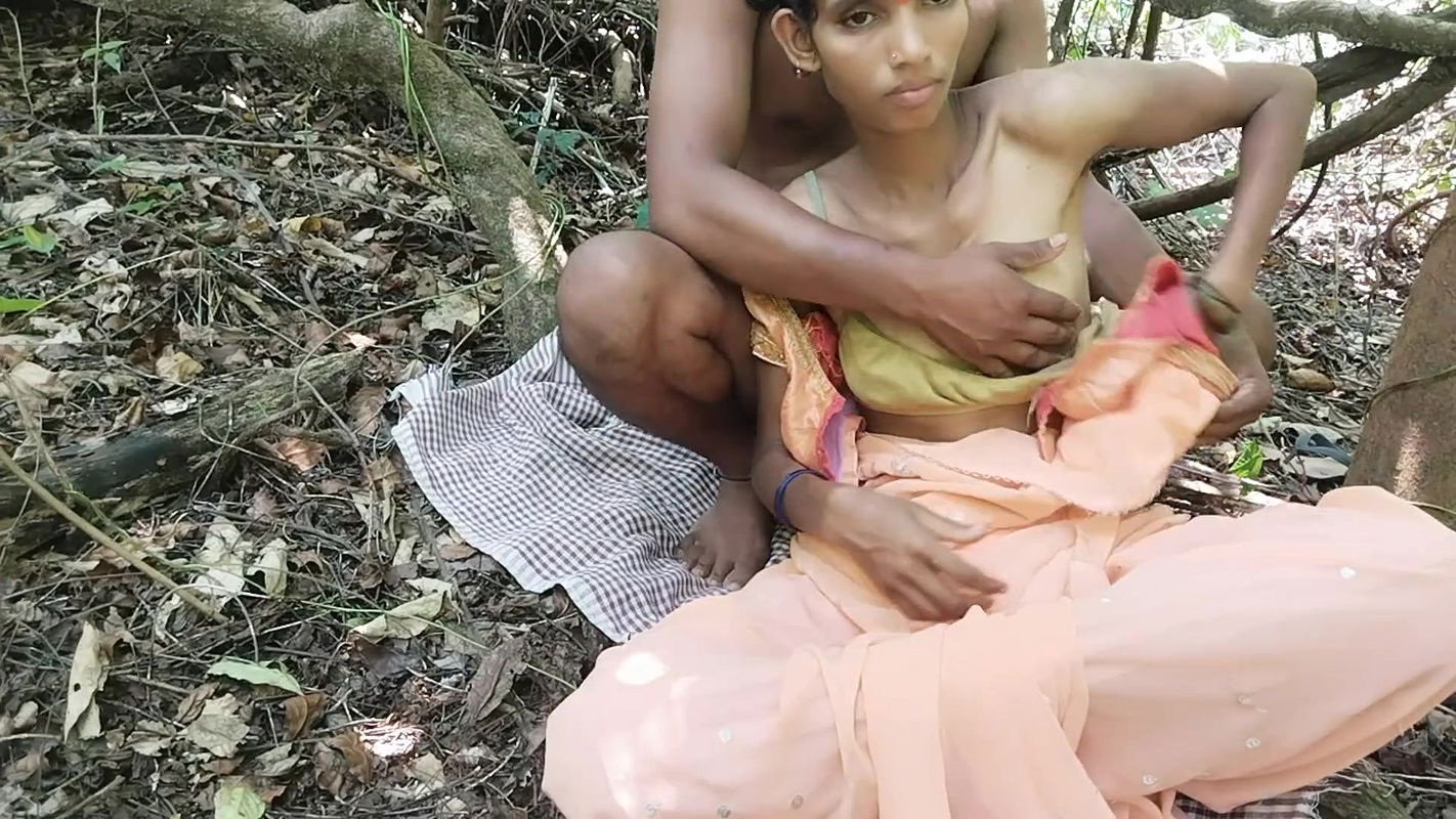 A desi aunty best blowjob and hardcore face fucked and sex with her stepbrother in jungle