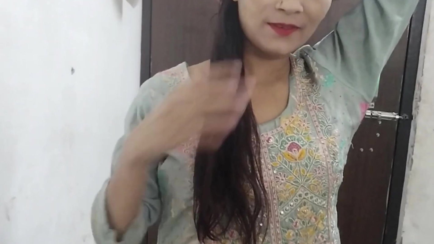 Cute college girl ko ghar pe bula kar jabar dasti pela